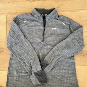 Nike Men's Gray Quarter-Zip Jacket